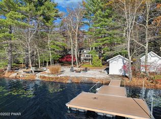 829 Twin Lakes Rd, Shohola, PA 18458