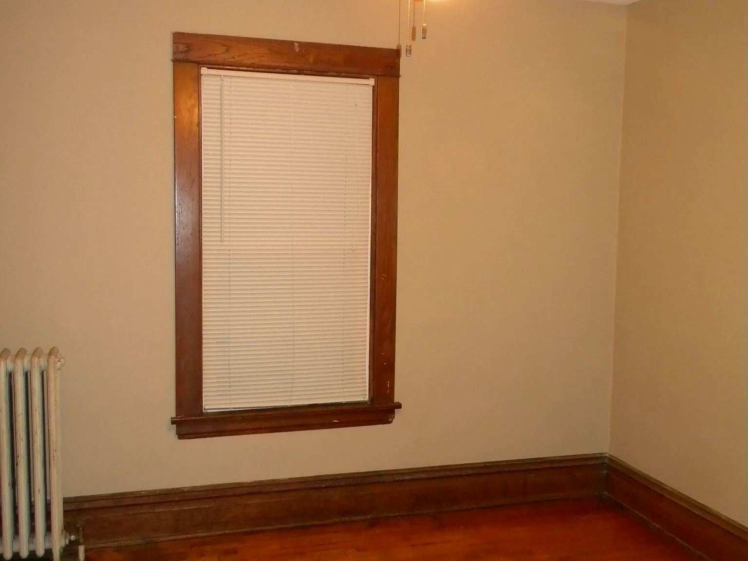3 bed, $1,700 — Photo 3