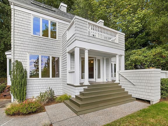 4th image of 8239 E Mercer Way