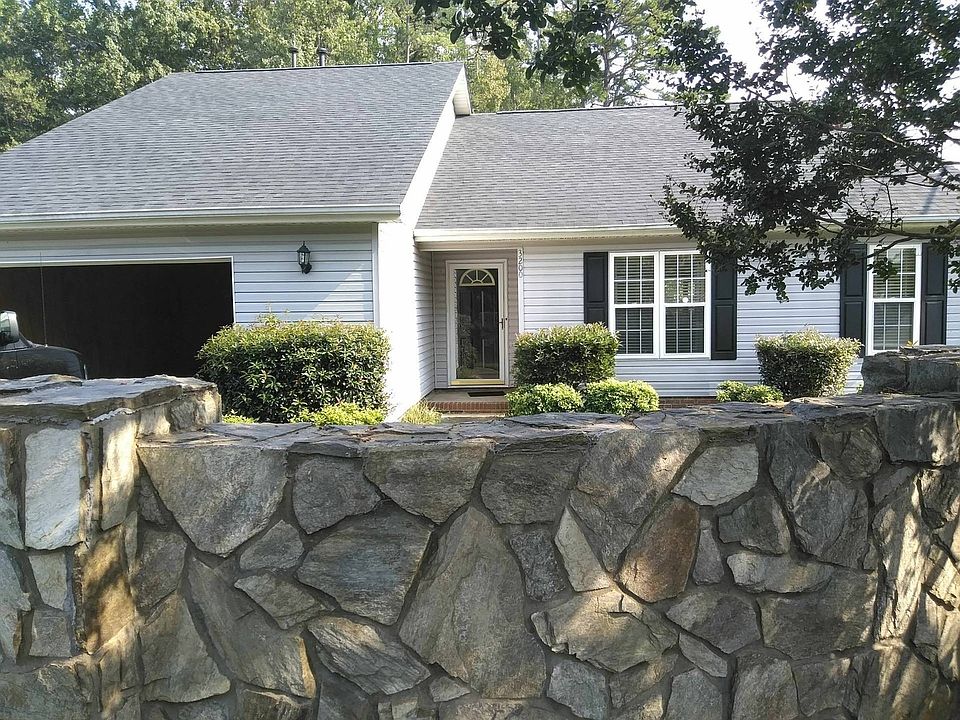1st image of 3200 New Hampshire Dr