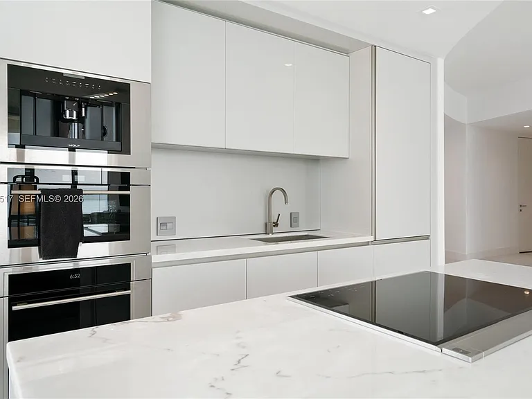 18975 Collins Ave #1104 — Photo 20