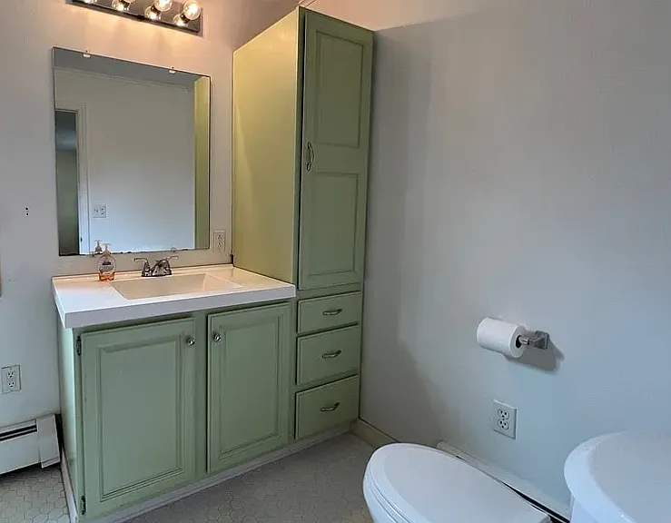 76 Harding Ave — Photo 9