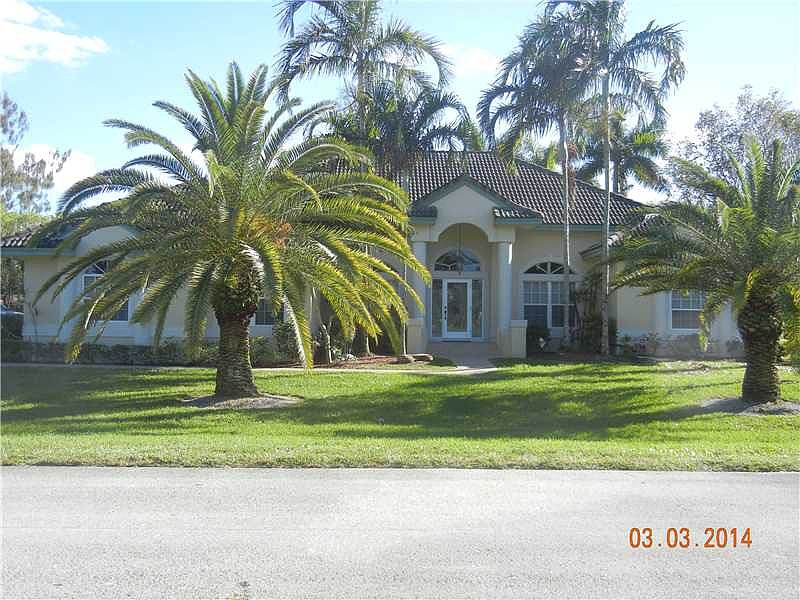 1st image of 11300 NW 7th St