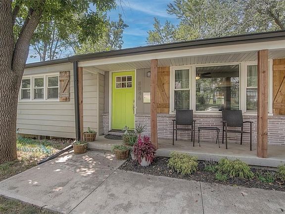 5th image of 8846 Maiden Ln