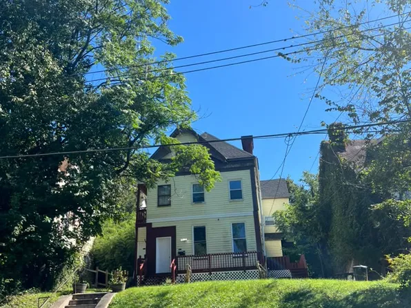 426 Ella St APT 1, Pittsburgh, PA 15221