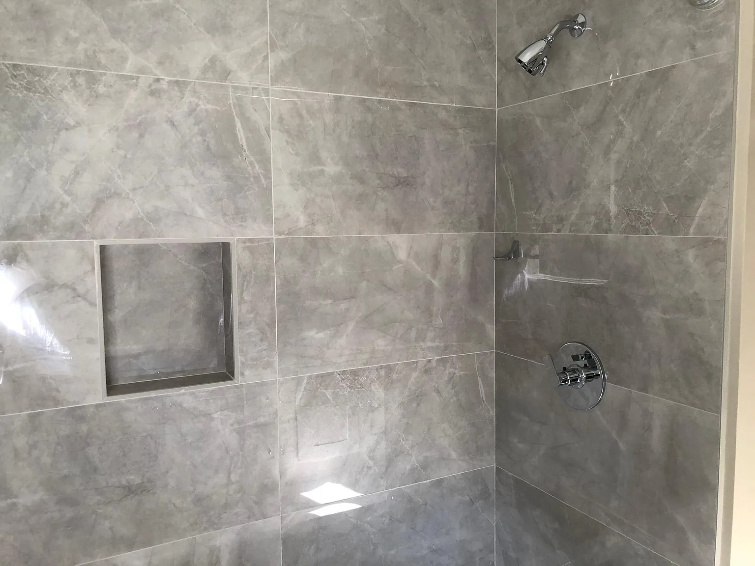 2 bed, 900 sqft, $2,900 — Photo 4