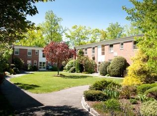 4 Wildwood Rd APT A6, Hartsdale, NY 10530