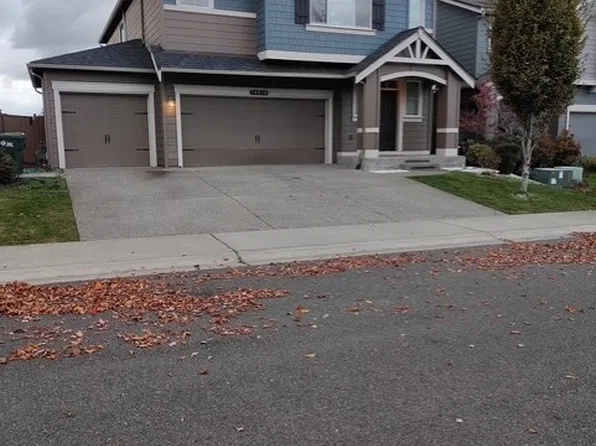 18916 106th Avenue Ct E, Puyallup, WA 98374