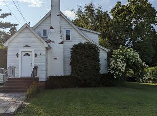 55 Washington St, Rochester, NH 03867