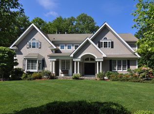 70 Watch Hl, East Greenwich, RI 02818