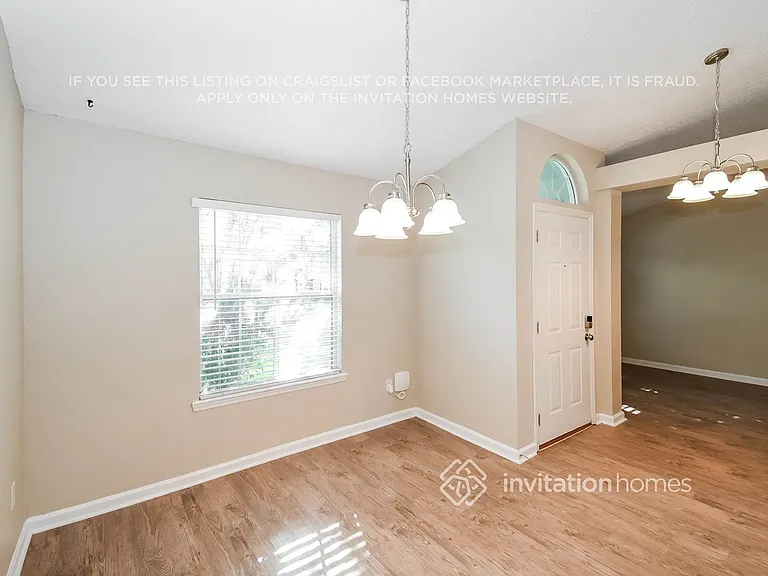 2433 Shelby Creek Rd W — Photo 3