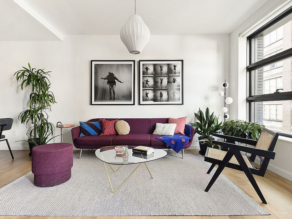 1st image of 547 W 47th St #501