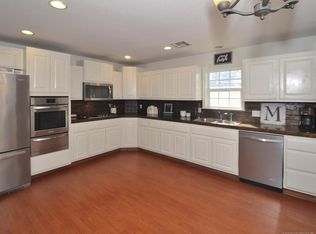 4180 W Stonehenge Dr, Cleveland, OK 74020