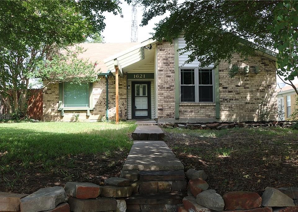 1st image of 1621 Golden Grove Dr