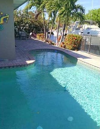 2nd image of 800 SE 5th Ave