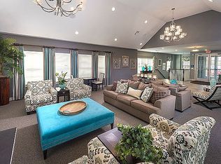 8 Marcinczyk Ave, Parlin, NJ 08859