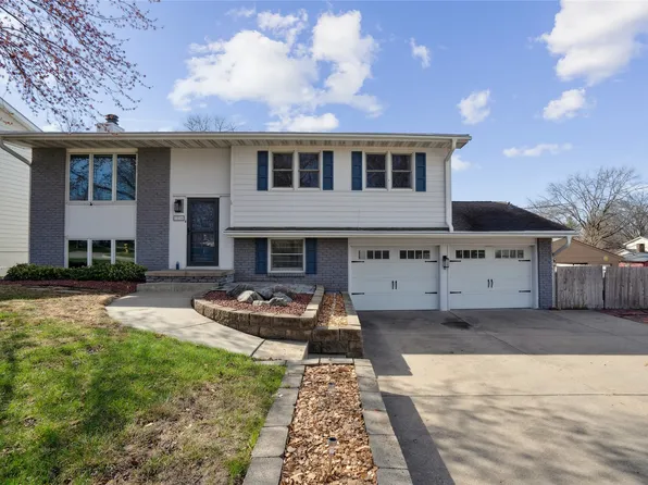 7216 Prairie Ave, Urbandale, IA 50322