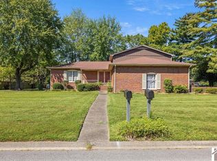 1000 Westgate Dr, Murray, KY 42071