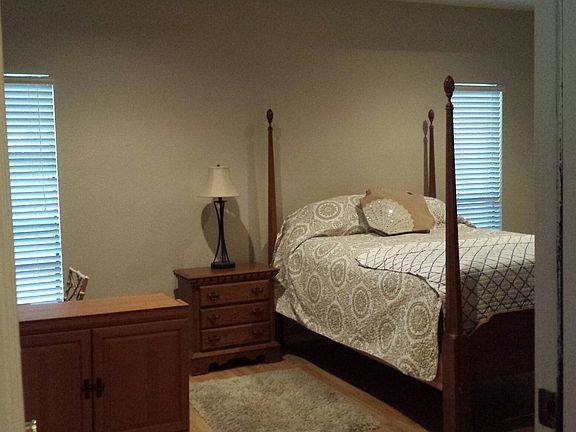 3rd image of 4117 Kingsferry Dr
