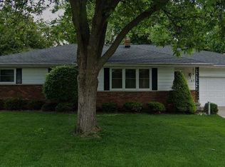 373 Maynard Dr, Sun Prairie, WI 53590