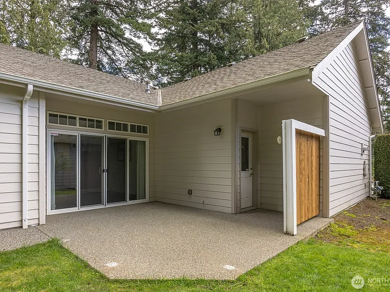 237 Creekview Crst — Photo 25