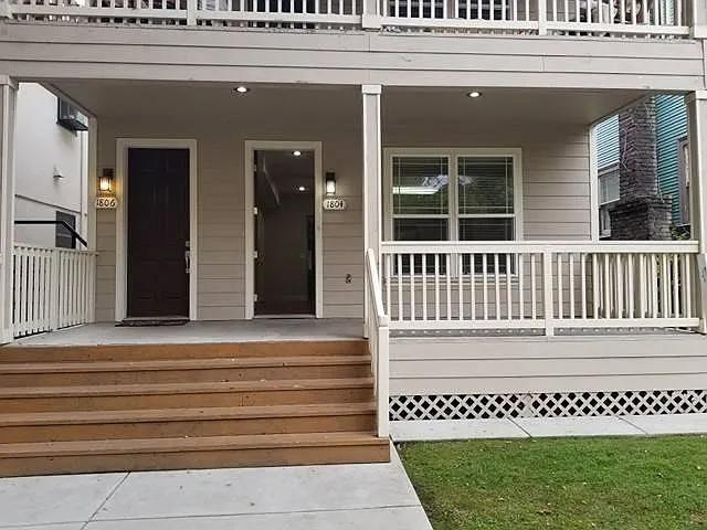 1804 G St — Photo 2