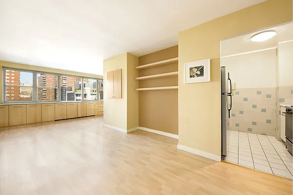 Sold by Stribling | media 17