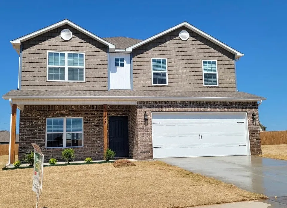 1630 Hermitage Ct