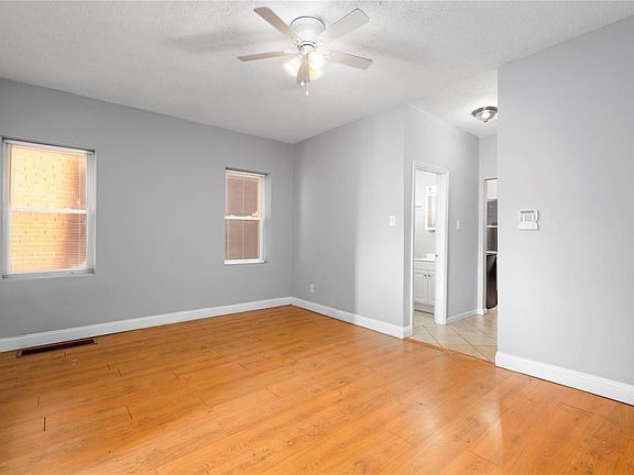4th image of 2806 Iowa Ave