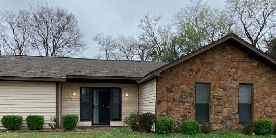 1st image of 3483 Sealy Ave