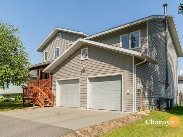470 Shannon Dr, Fairbanks, AK 99701