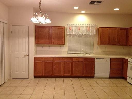 2nd image of 9917 Desert Willow Ct