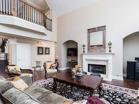 5th image of 5030 Duxford Dr SE