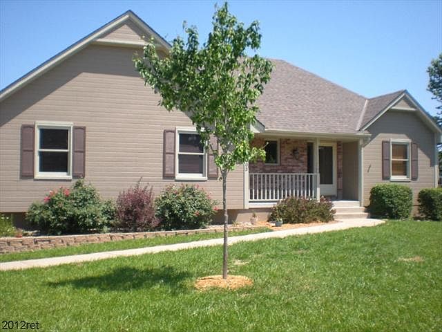 1st image of 1003 Hereford Dr