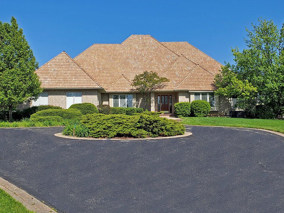 36723 N Fox Hill Dr, Wadsworth, IL 60083 | Zillow