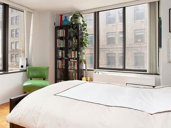 4th image of 445 5th Ave #21HU