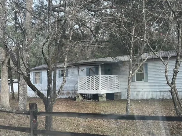 917 Fort McIntosh Loop, Hortense, GA 31543