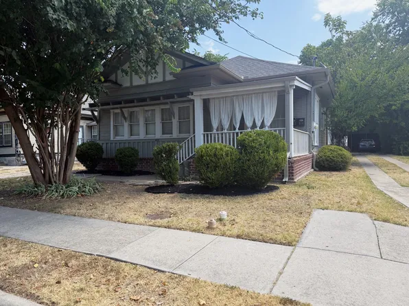 912 Oakland St, Denton, TX 76201