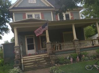 6 East St, Gainesville, NY 14066