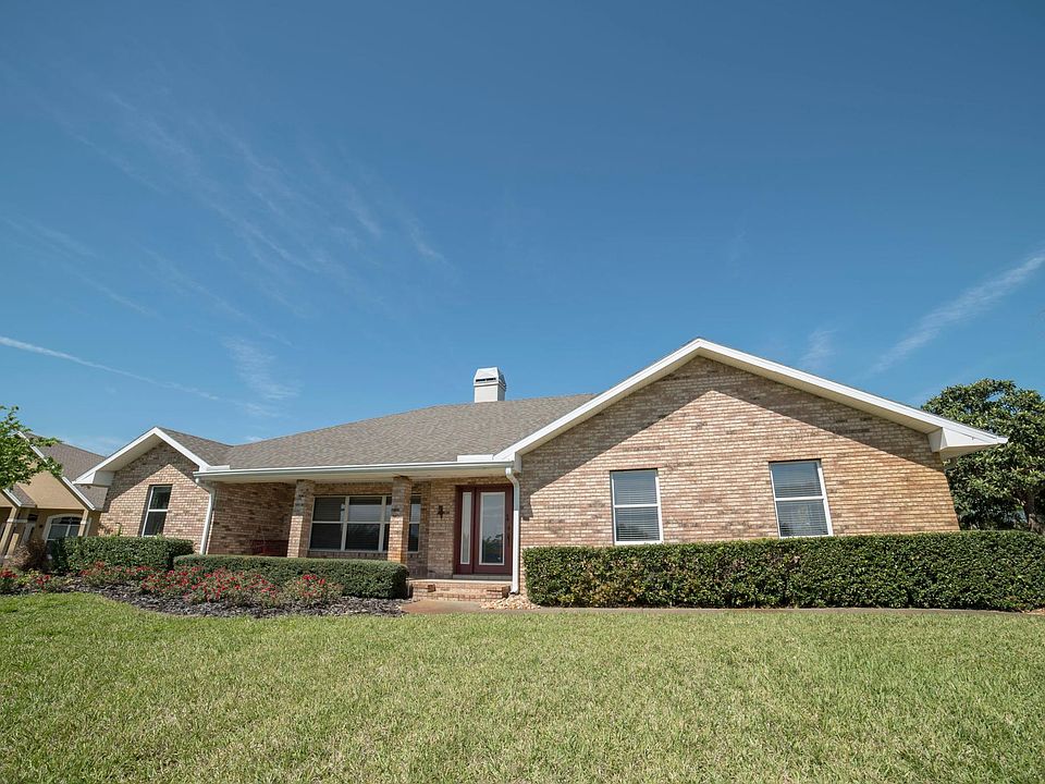 1st image of 17635 Las Brisas Ct