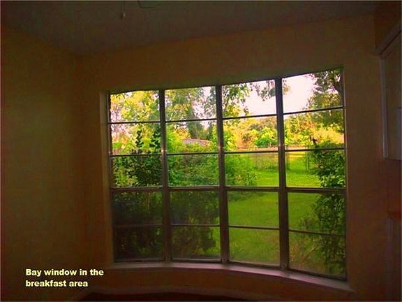 5th image of 2231 Clearbrook Dr