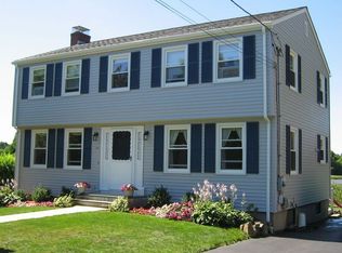 24 Sunset Rd, Salem, MA 01970