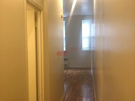 4th image of 329 E 63rd St APT 1I