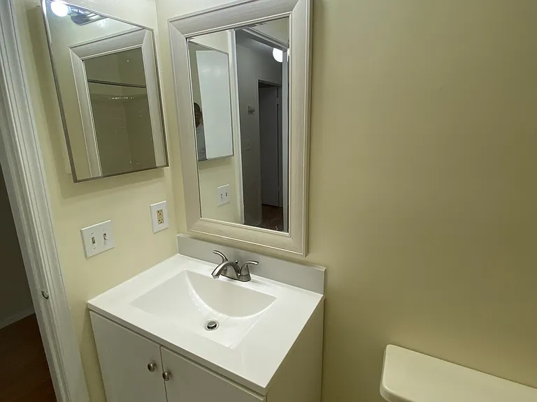269 Kempsey Dr — Photo 17