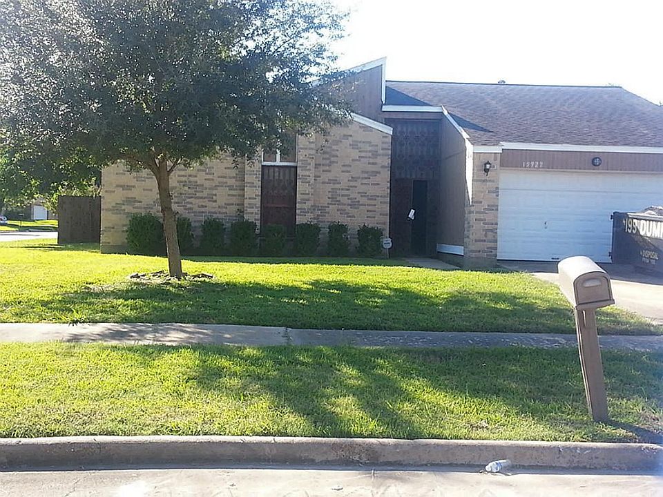 1st image of 15922 Alstead Cir
