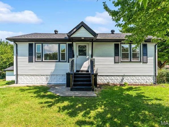 712 Hill Rd, Caseyville, IL 62232