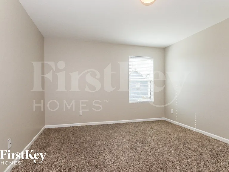12562 Garron Rd — Photo 11