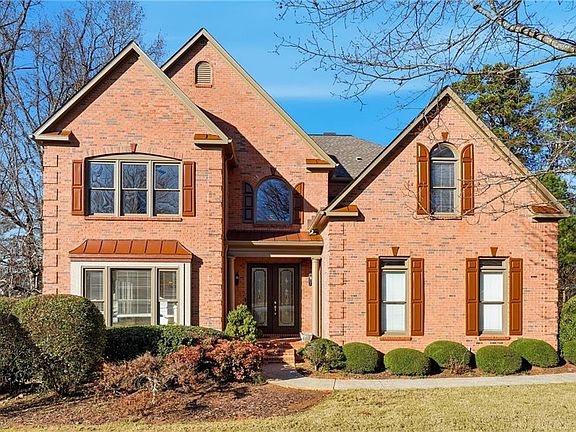 2nd image of 3303 Keenland Rd