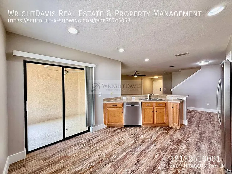 2409 Hibiscus Bay Ln — Photo 15