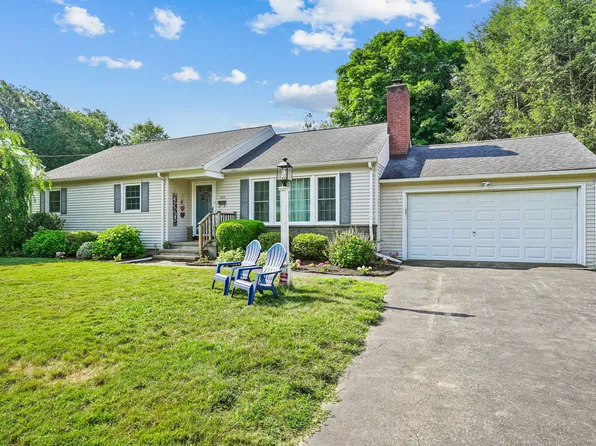 123 Inwood Road, Trumbull, CT 06611